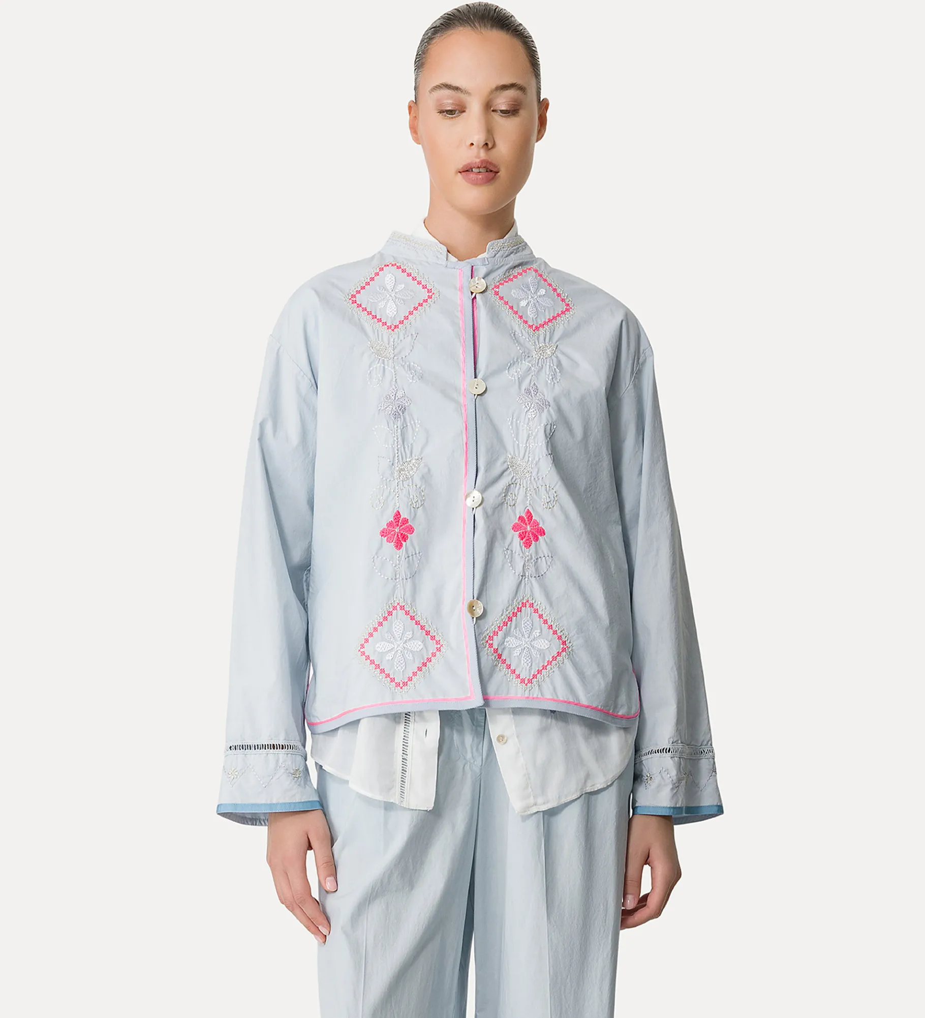 forte_forte Chemises^chemise en popeline avec broderie “oniric blossom” rugiada