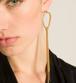 forte_forte Bijoux^paire de boucles d'oreilles sculptées avec frange oro